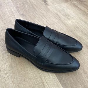 NEW Women’s A New Day Clover Loafers